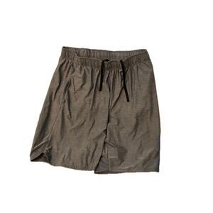 Athletic Works Gray Training Shorts Size L (36-38)